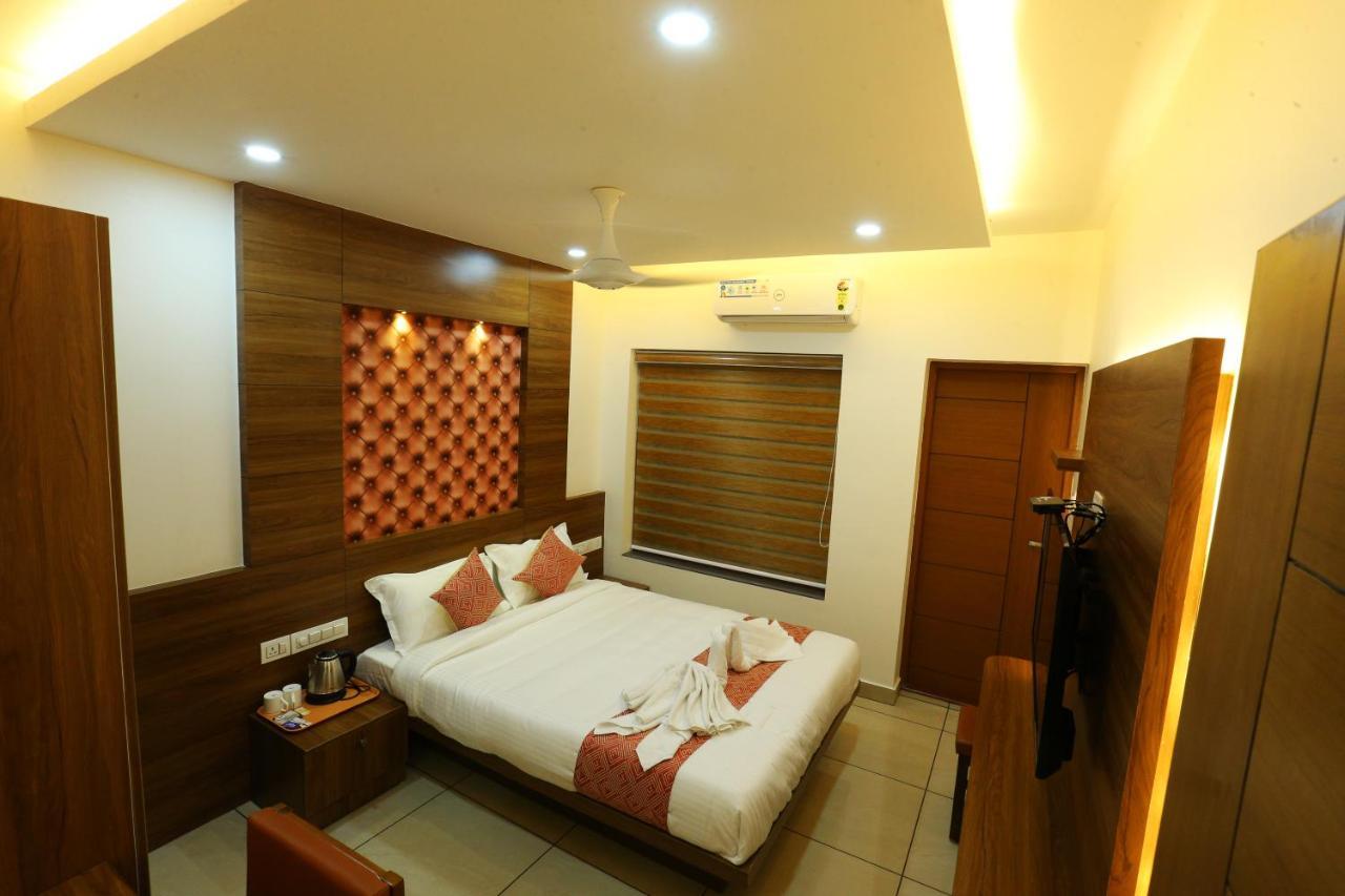 Ahlan Luxury Rooms Kochi Dış mekan fotoğraf