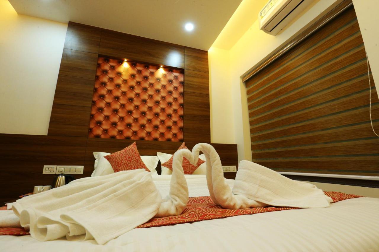 Ahlan Luxury Rooms Kochi Dış mekan fotoğraf